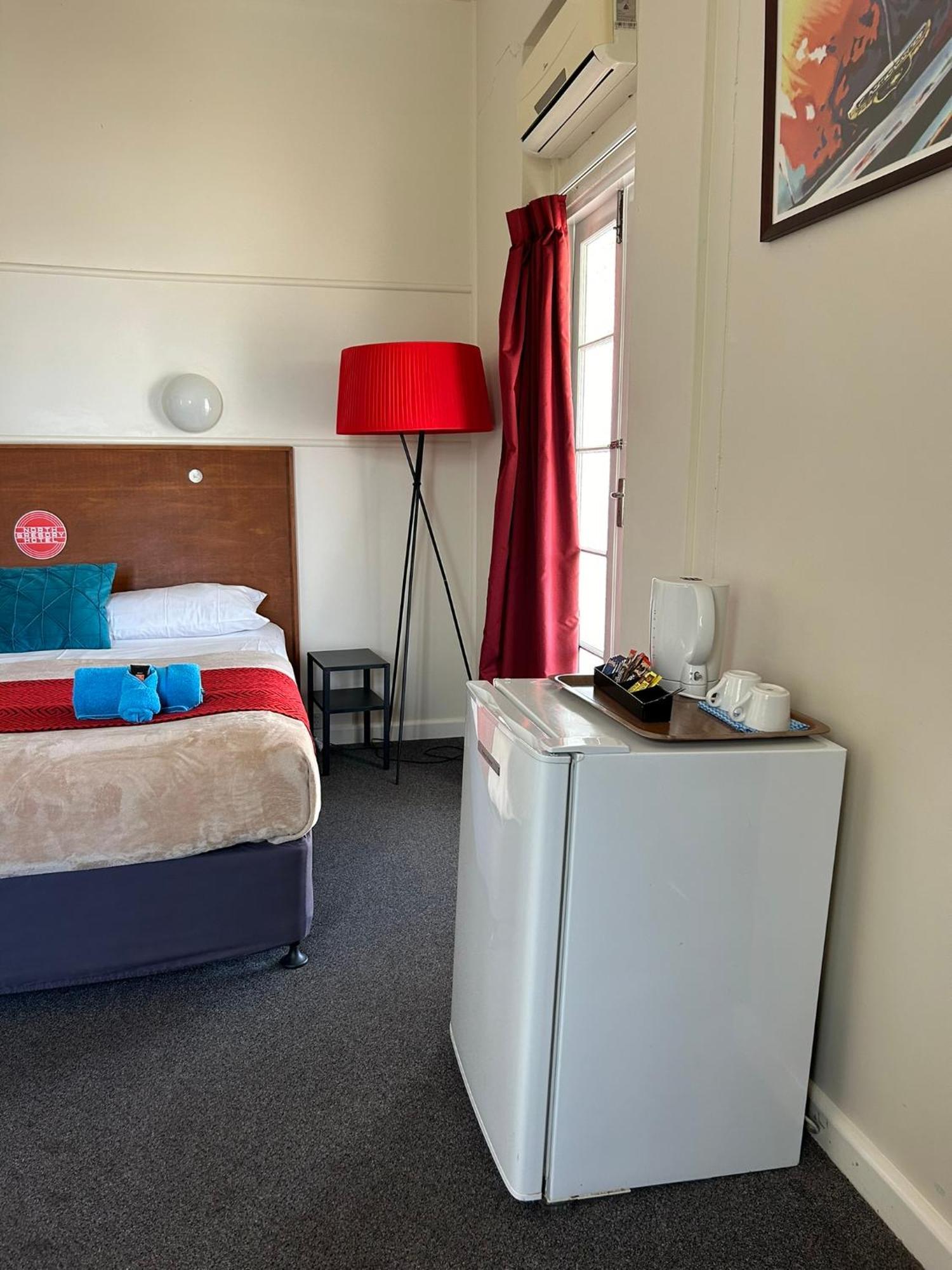 North Gregory Hotel Winton Buitenkant foto